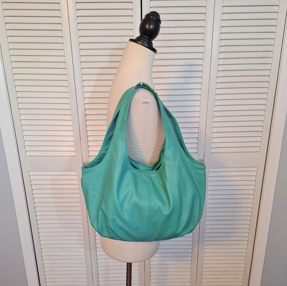 Avon green grommet faux leather bag purse - Picture 4 of 5